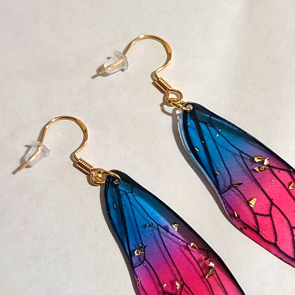 Hand Crafted Dragonfly wing earrings - Picture 2 of 4